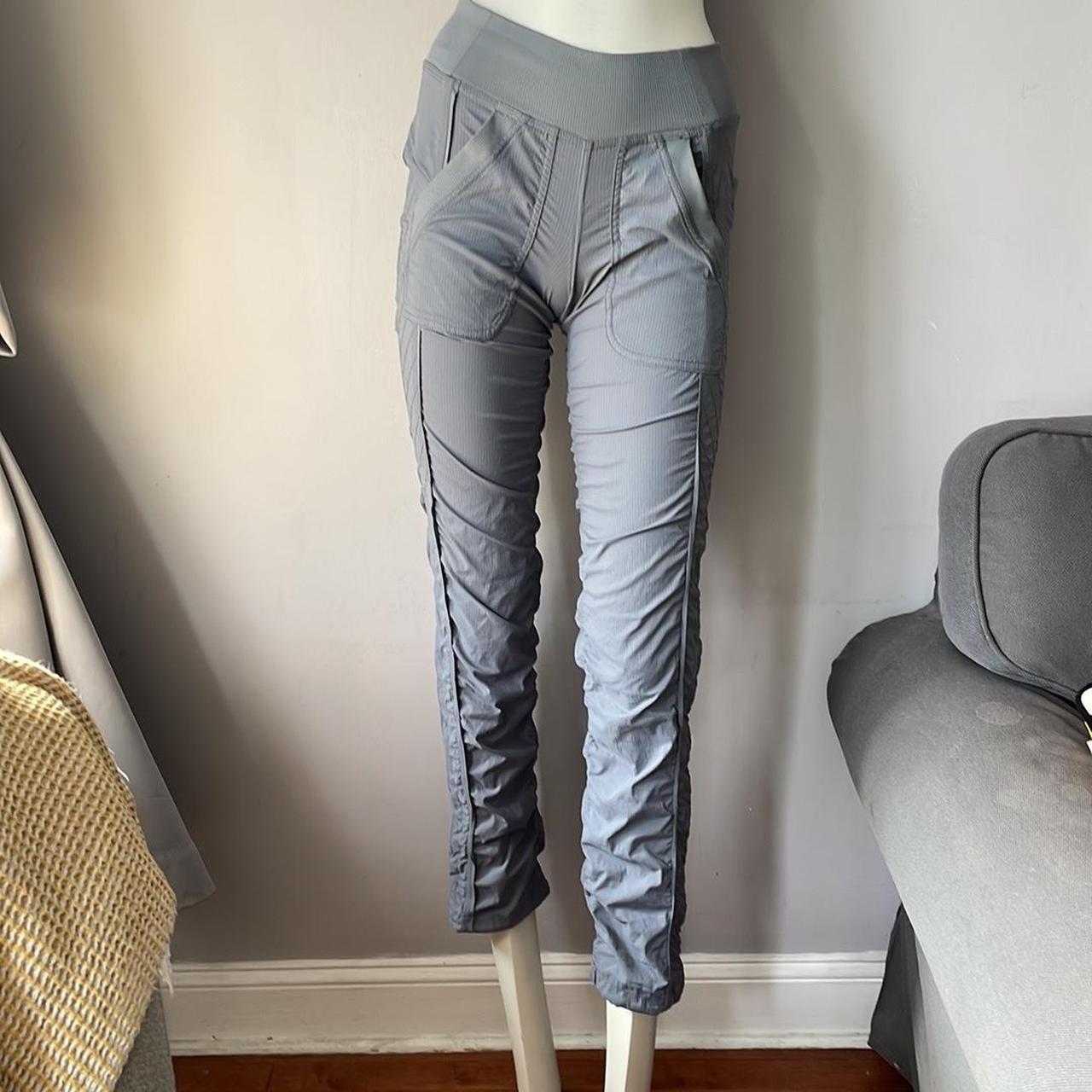 item listed by ivstore4