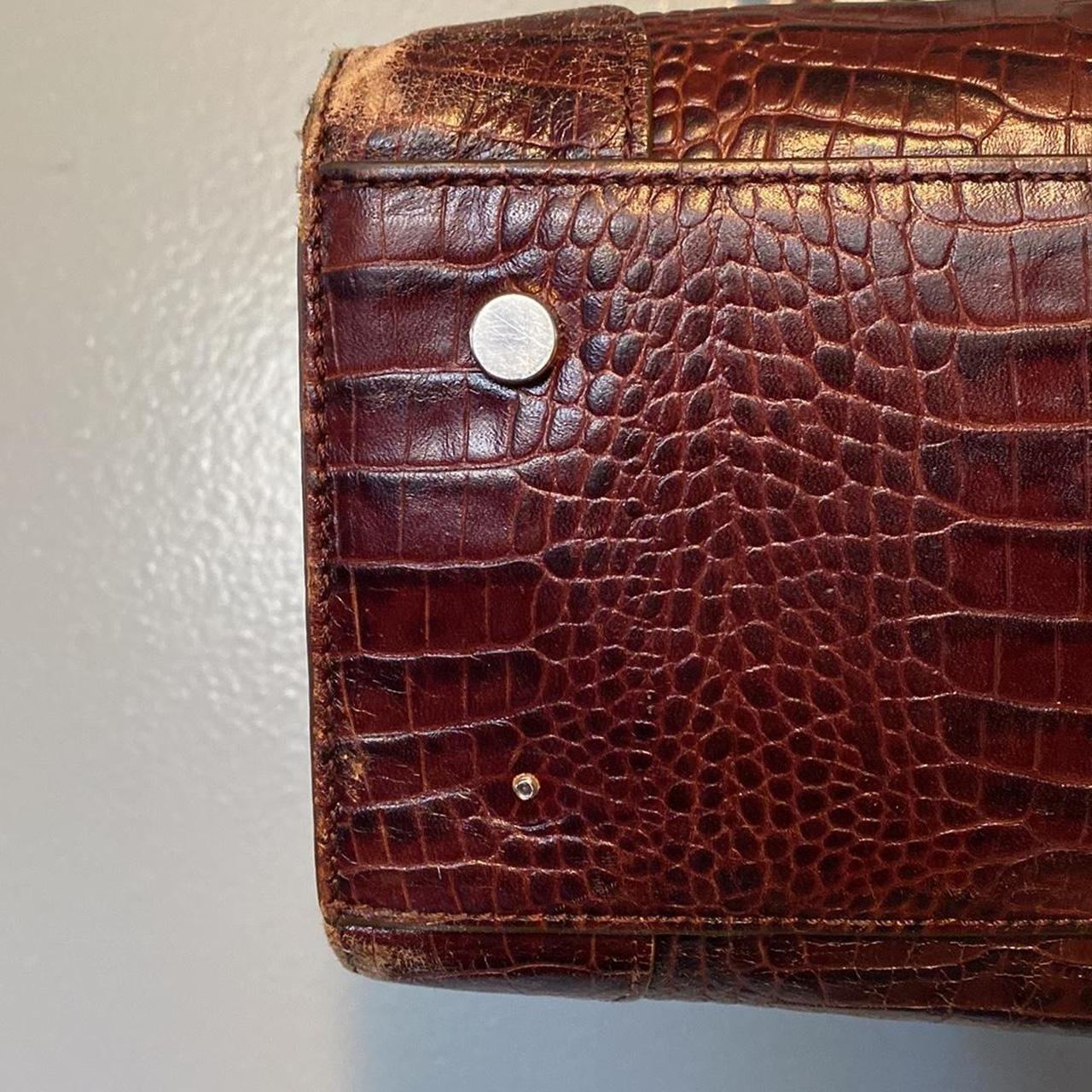 Vintage Etienne Aigner brown alligator pressed