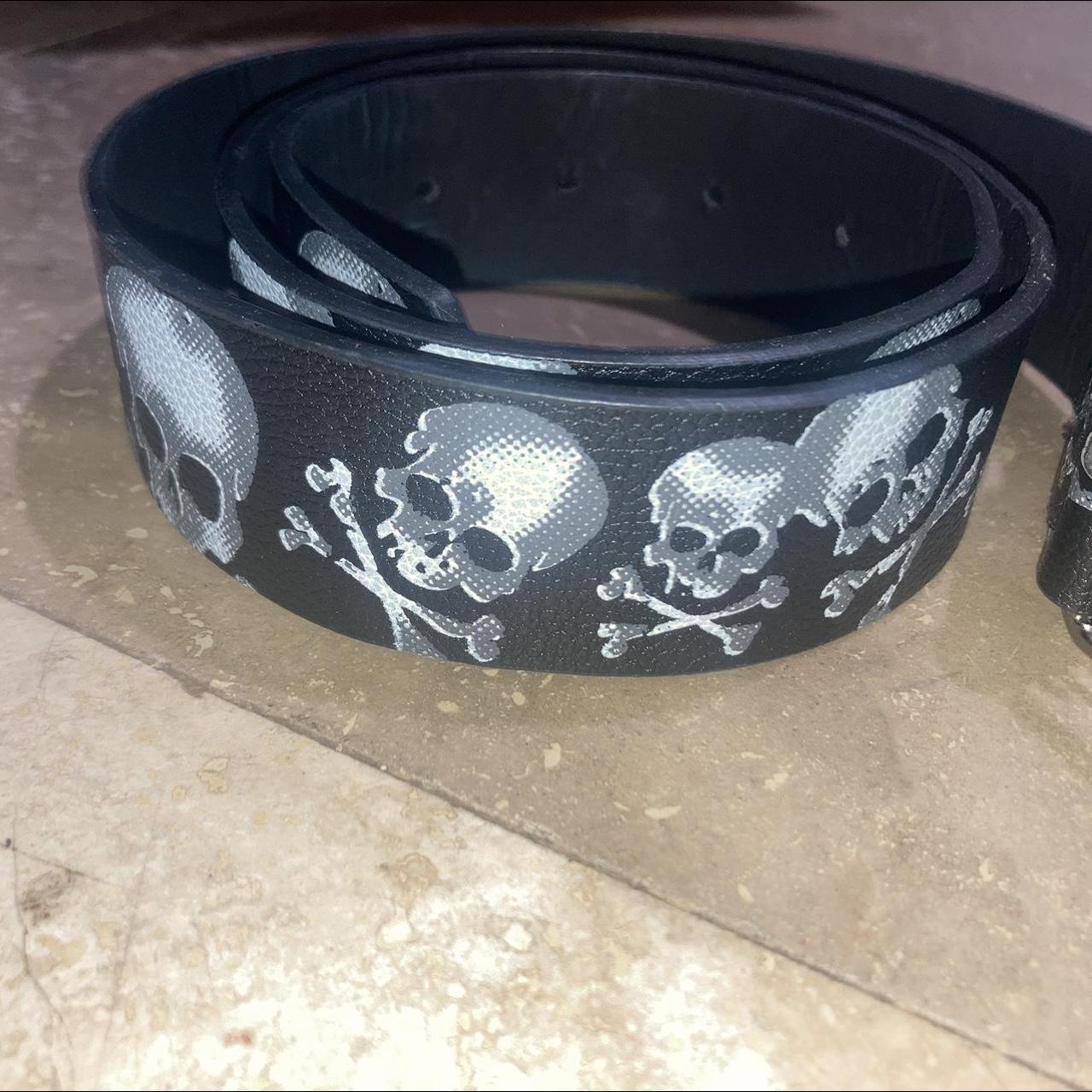 Y2k skull Emo belt size SM Now stains good... Depop