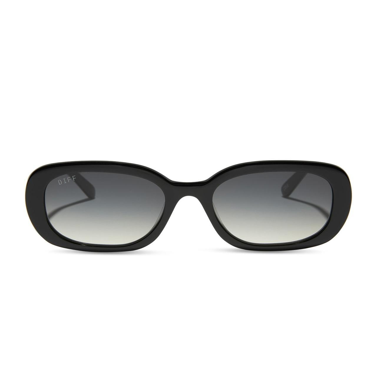 DIFF Women's Oversized Sunglasses - Black – DIFF … - image 2