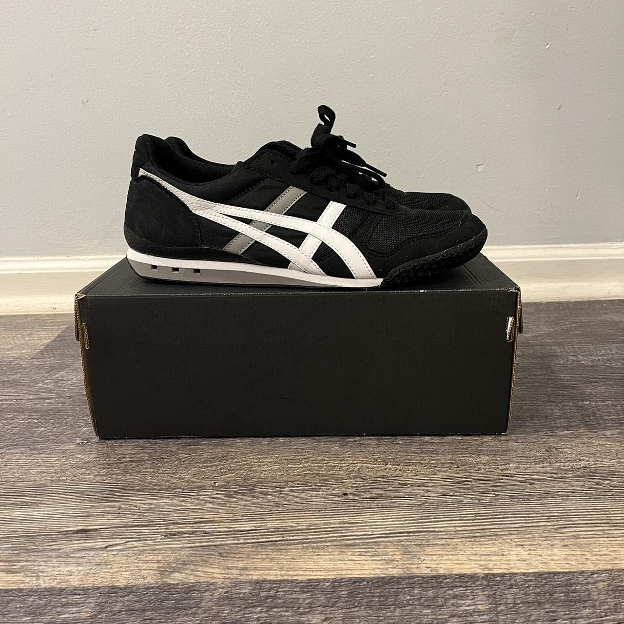 grey onitsuka tiger