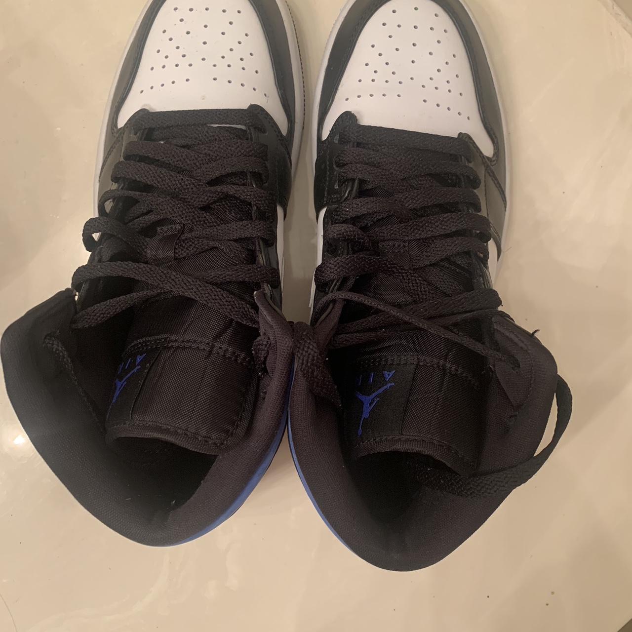 blue and white snakeskin jordans