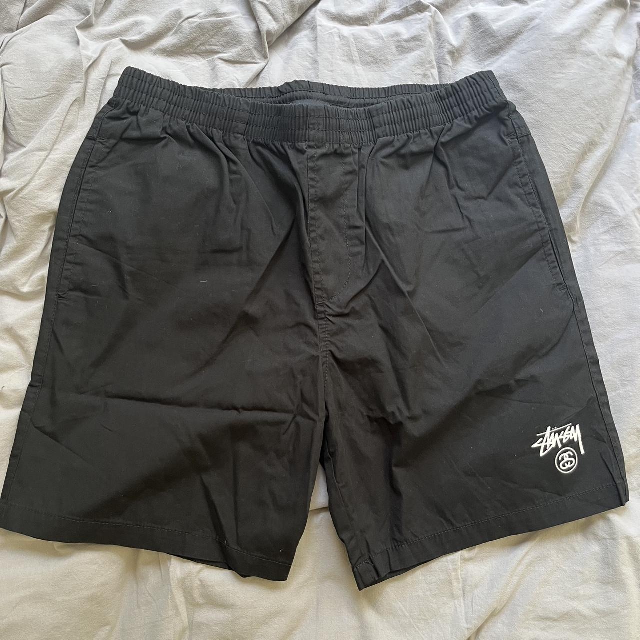 Stüssy Men's Black Shorts | Depop