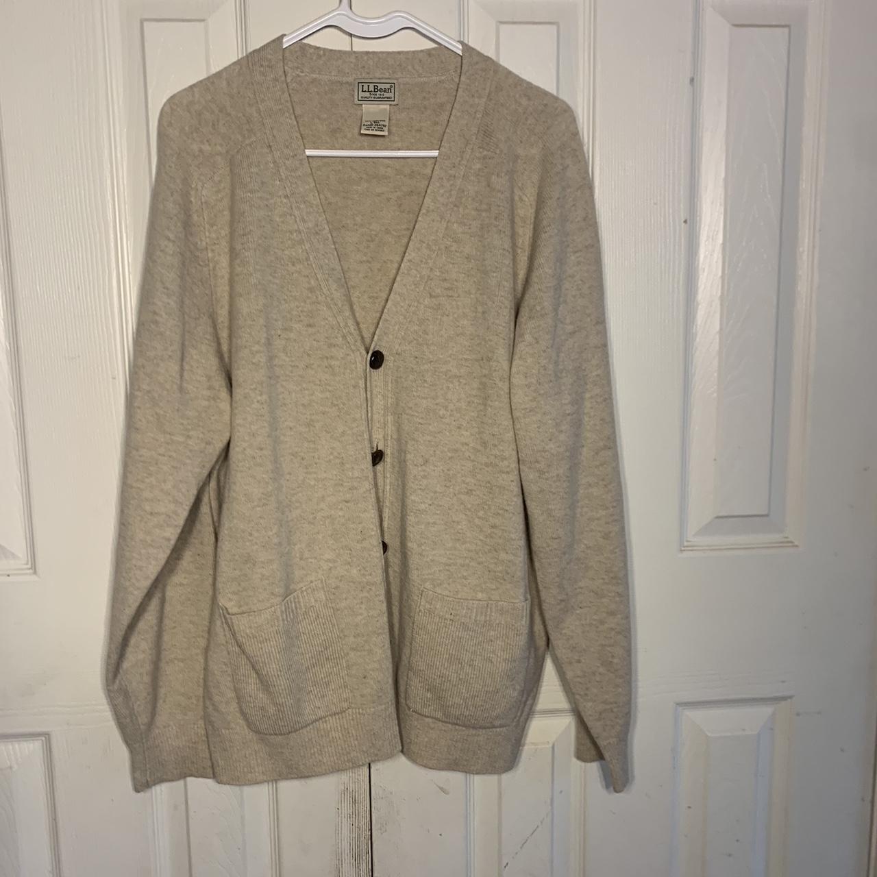 Men’s retailer Vintage L.L. Bean Lambswool Cardigan Size XL