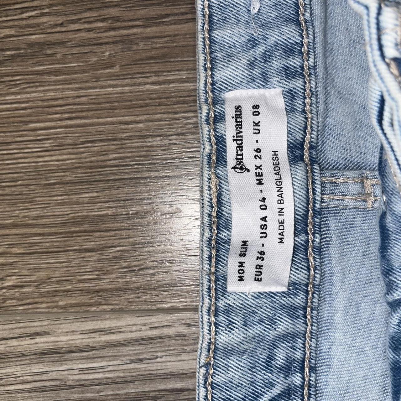 Stradivarius mom fit jeans. Brand new but no tags.... - Depop