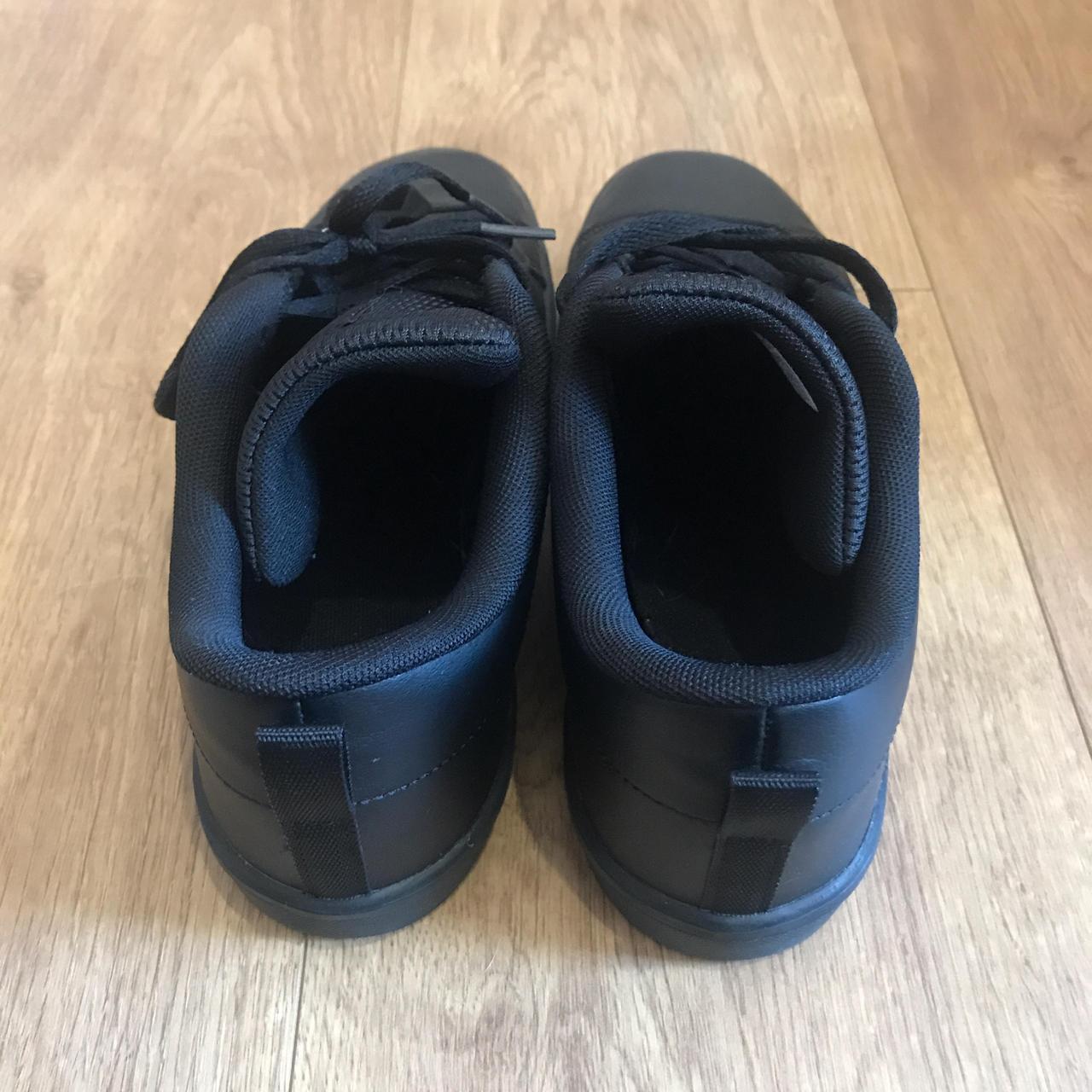 Black Adidas trainers Only worn a couple of time... - Depop