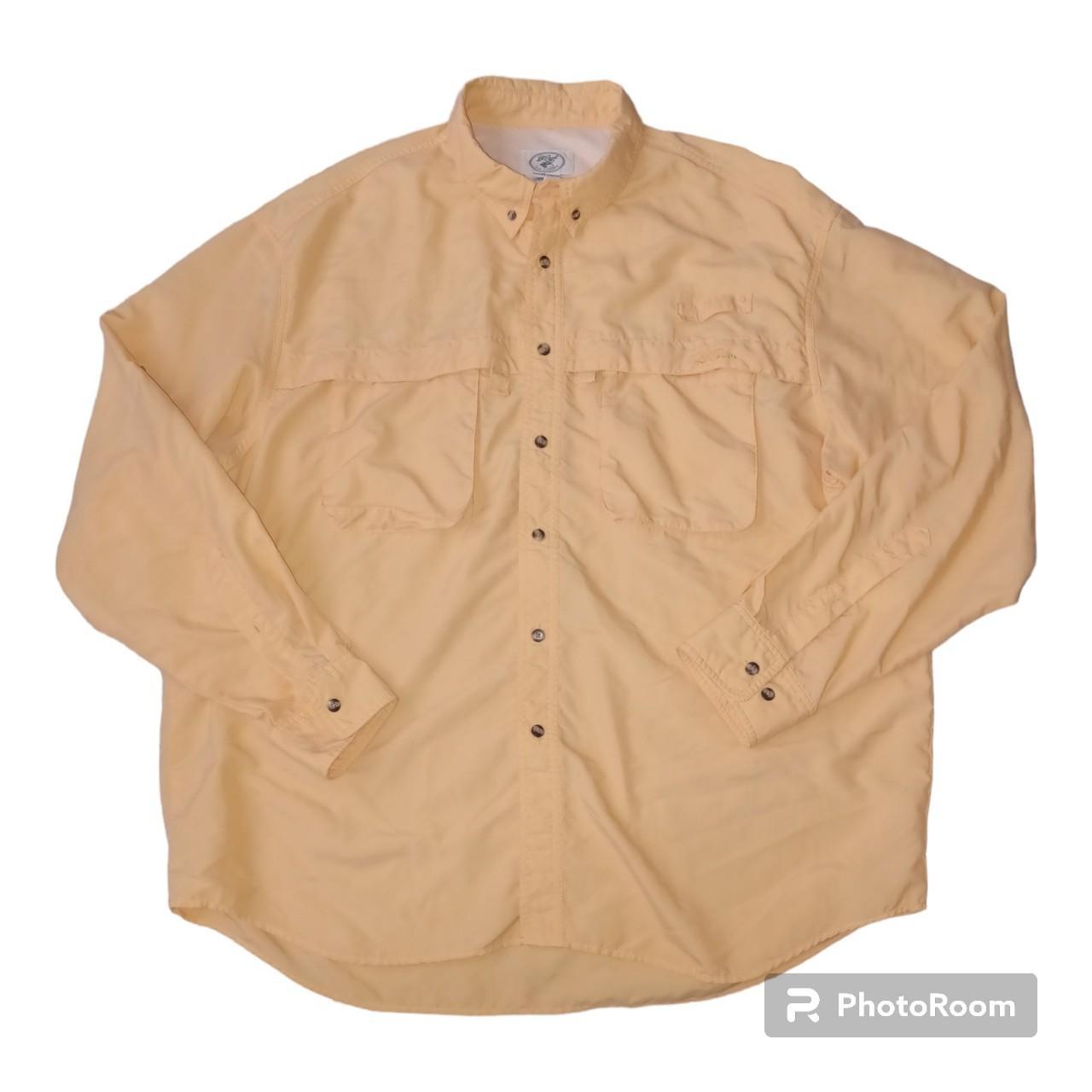 This LL Bean men's shirt in size XL is a must-have - Depop