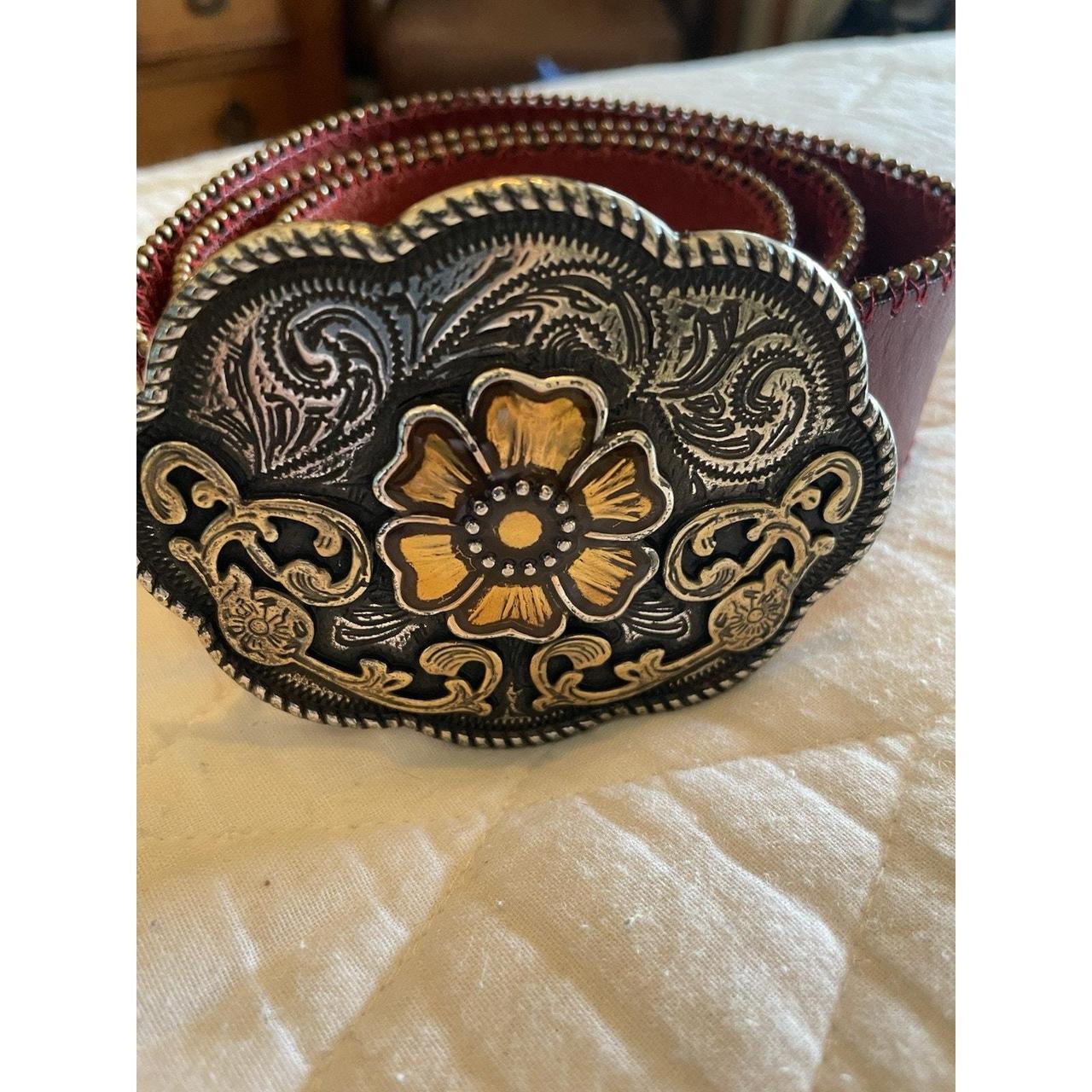 Cache Women's Belt - Gold – * Brand: Cache * Size… - image 2