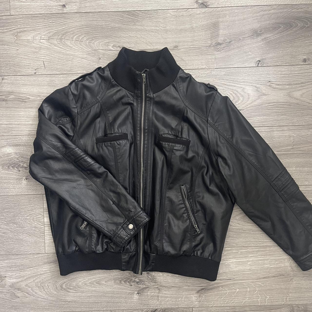 item listed by daymique