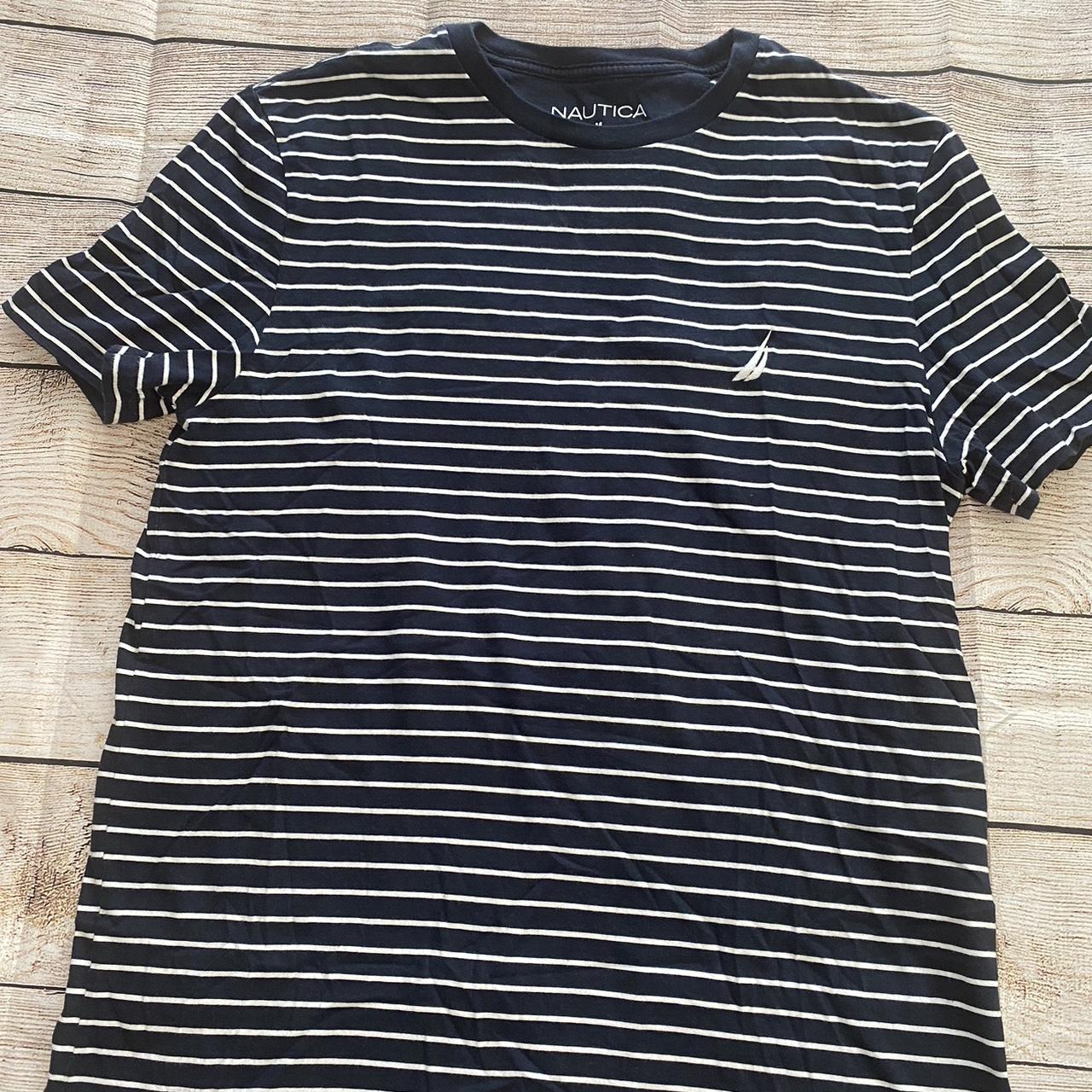 Nautica Men's Navy and White T-shirt | Depop