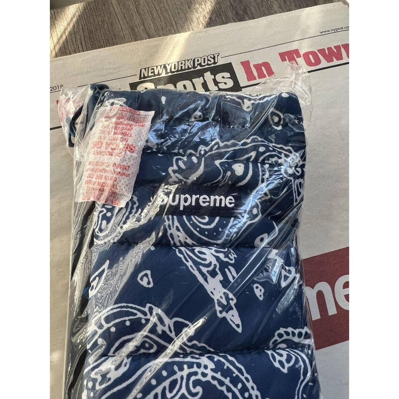 Supreme Puffer Backpack Blue Paisley