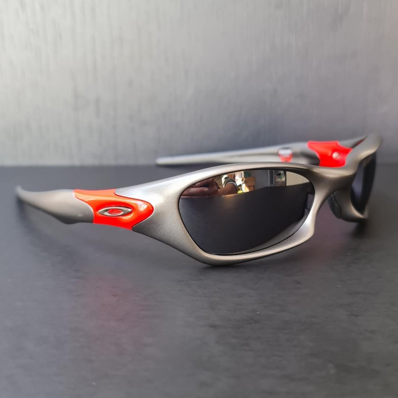 Vintage 2000's Oakley Valve (Gen 1) Sunglasses Dark | Depop Vintage 2000's Oakley Valve (Gen 1) Sunglasses Dark | Depop
