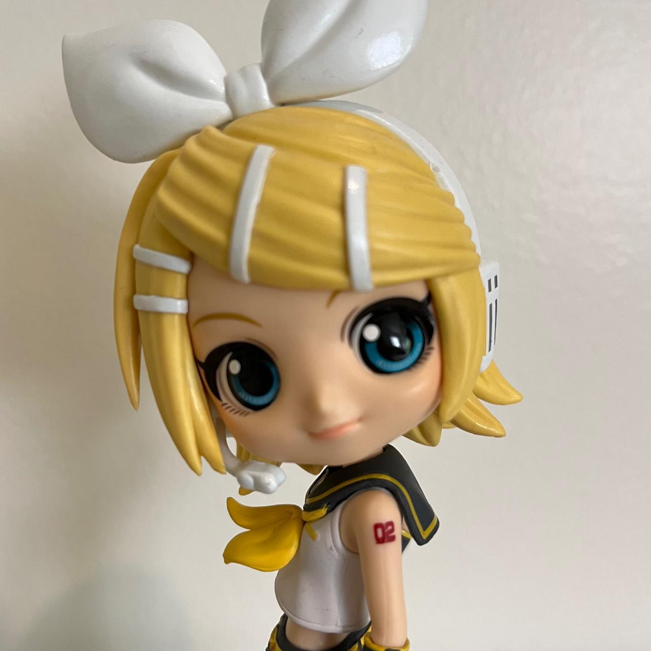 Vocaloid Kagamine Rin and Kagamine Len Q-Posket pair | Depop