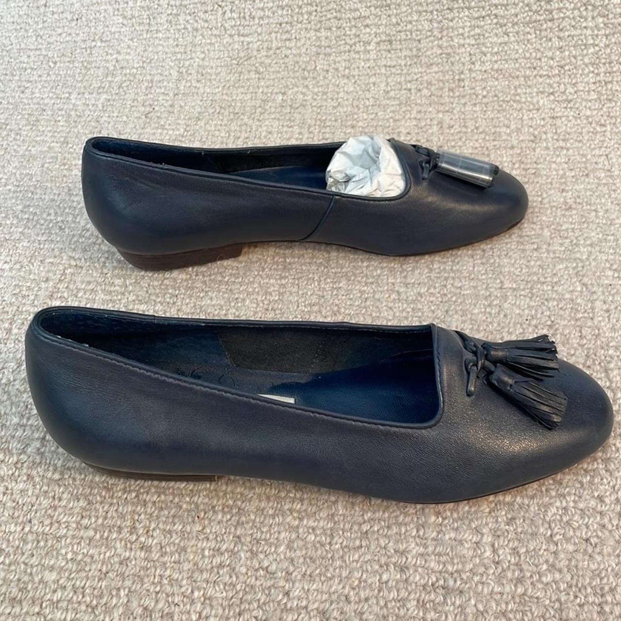 Vintage Etienne Aigner Leather Flats Wendy I with