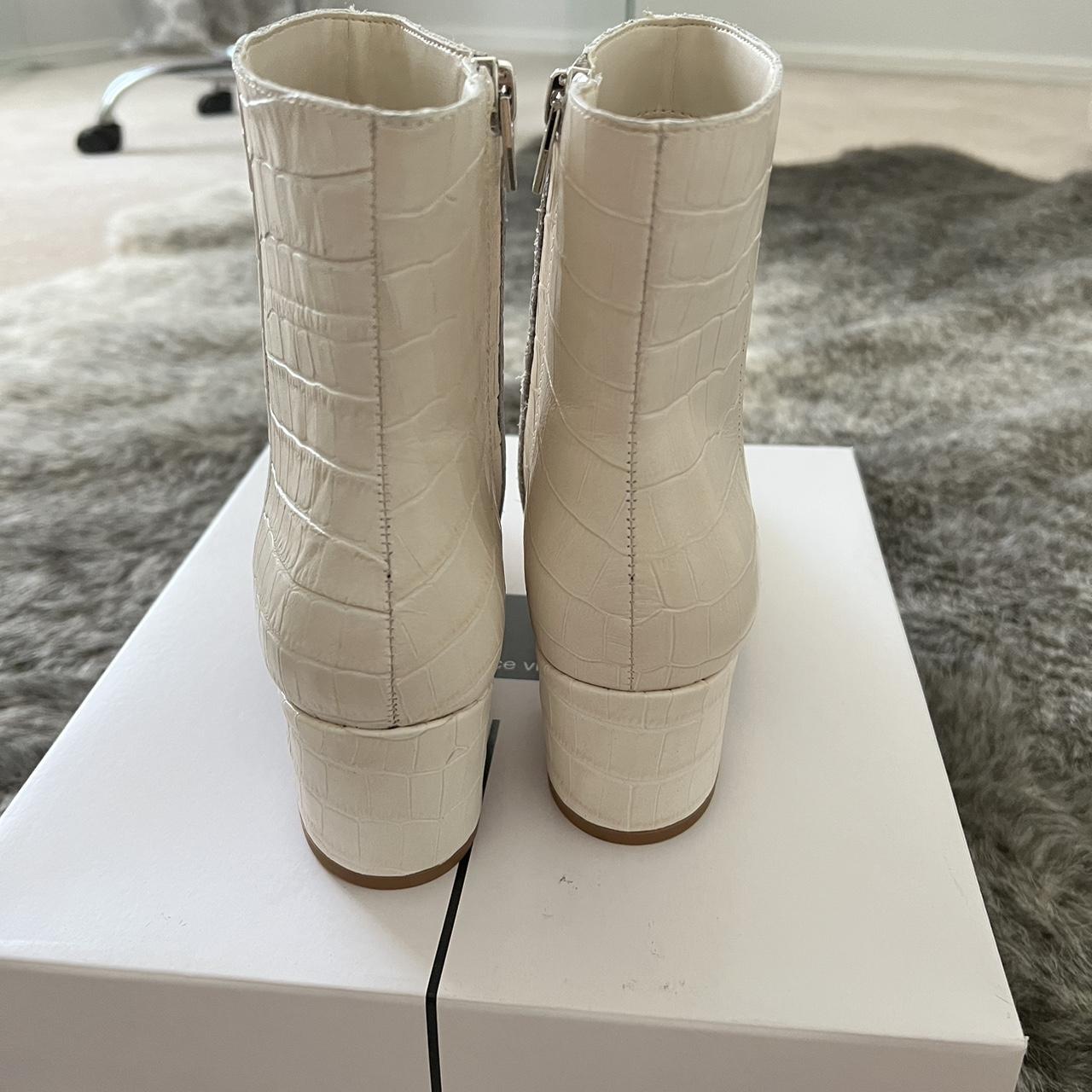 Dolce Vita Women's White Boots (3)