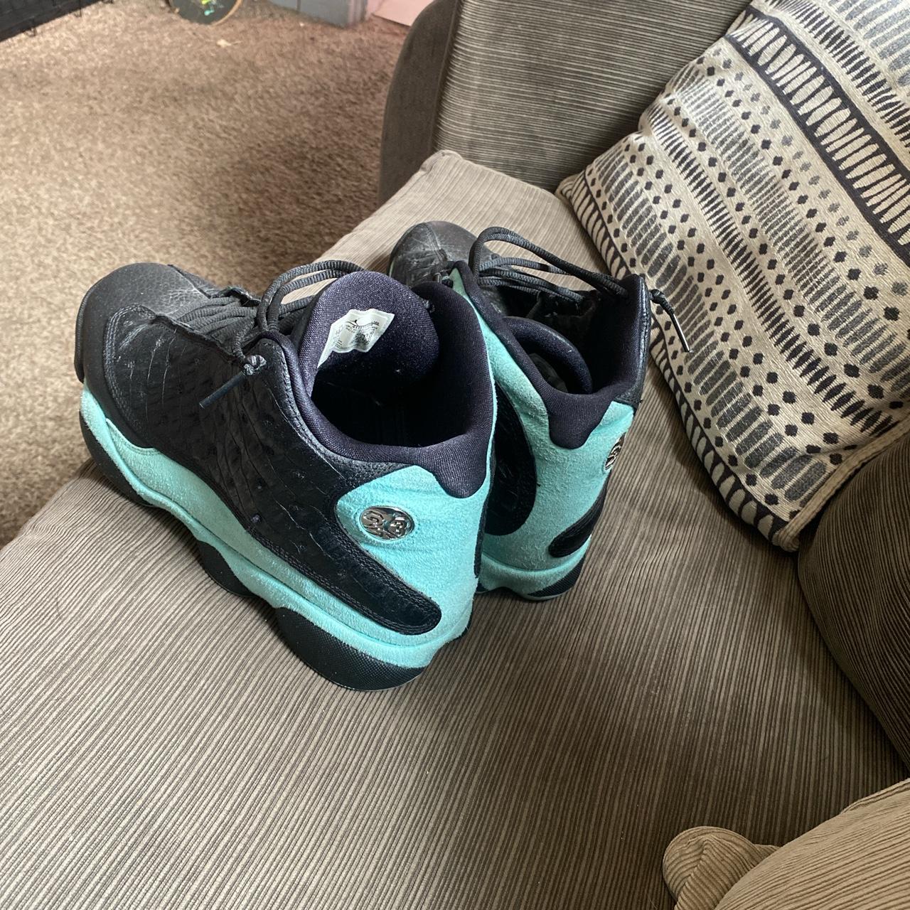 jordan 13 black and green on feet