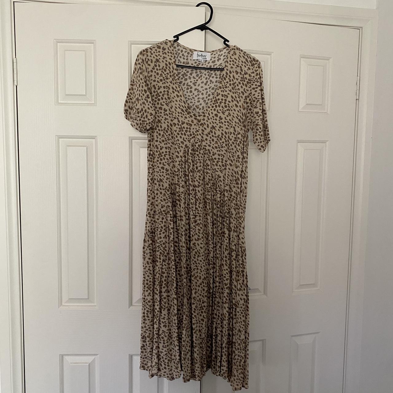 Feather and Noise dress - Size 8 but would fit 8-10 - Depop