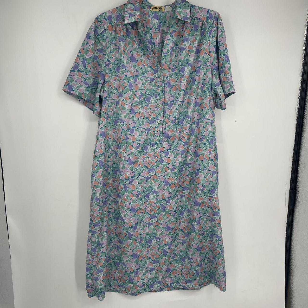 item listed by busylizzyresale