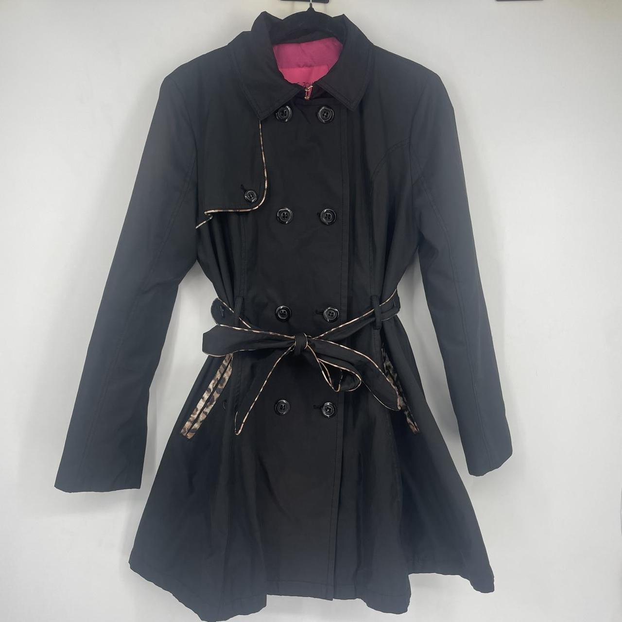 item listed by busylizzyresale