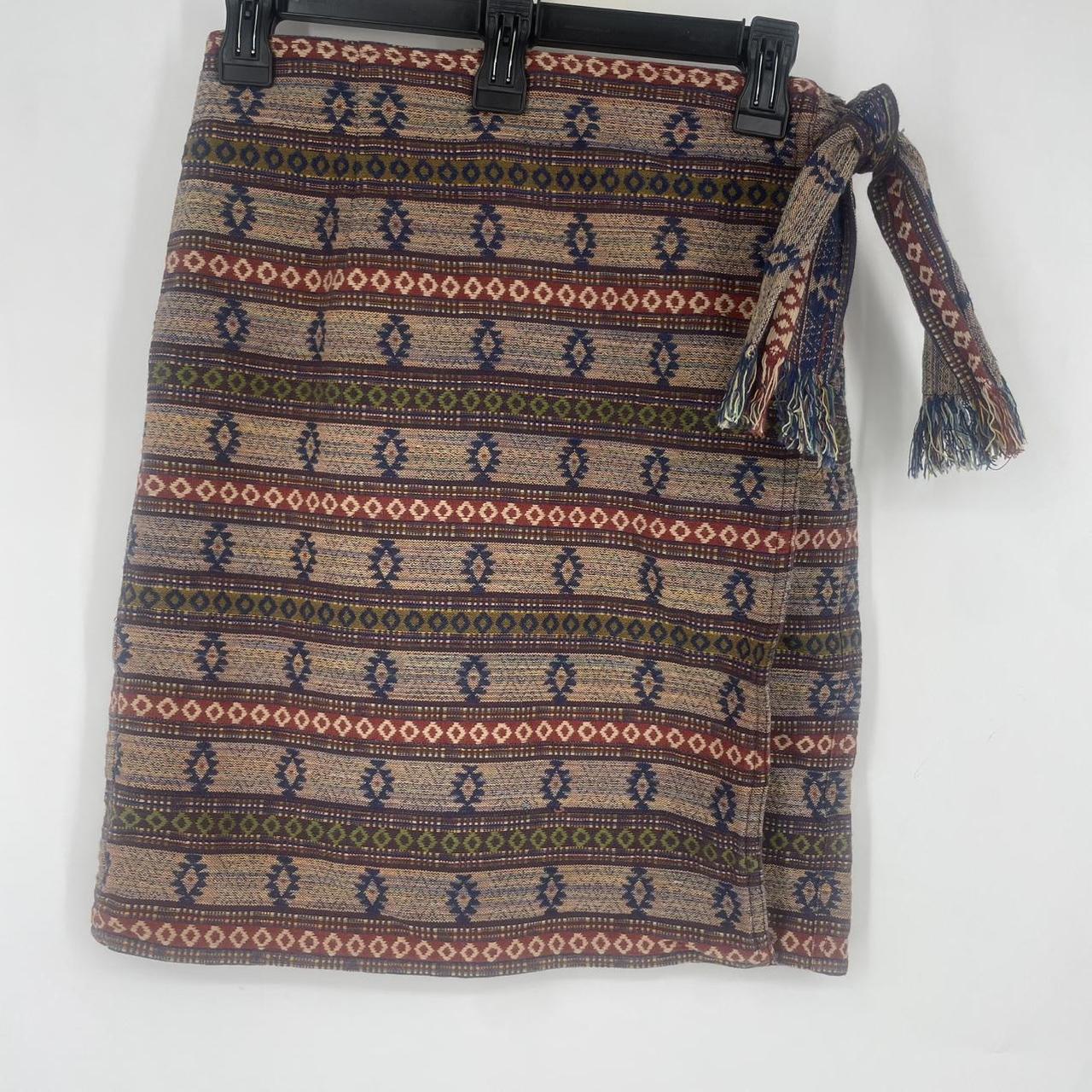 item listed by busylizzyresale