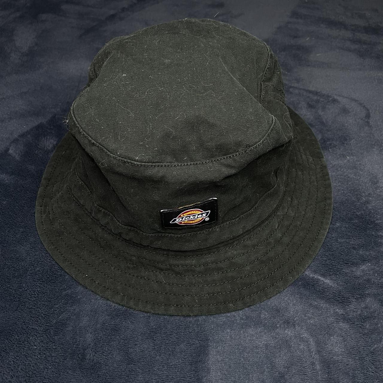 Dickies Men's Black Hat | Depop