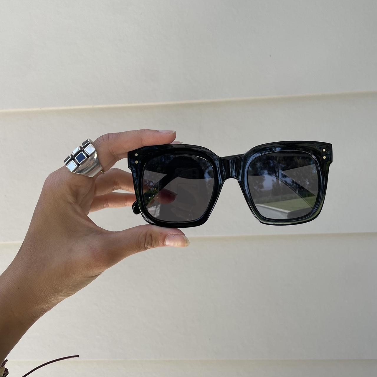 Black chunky sunglasses - Depop