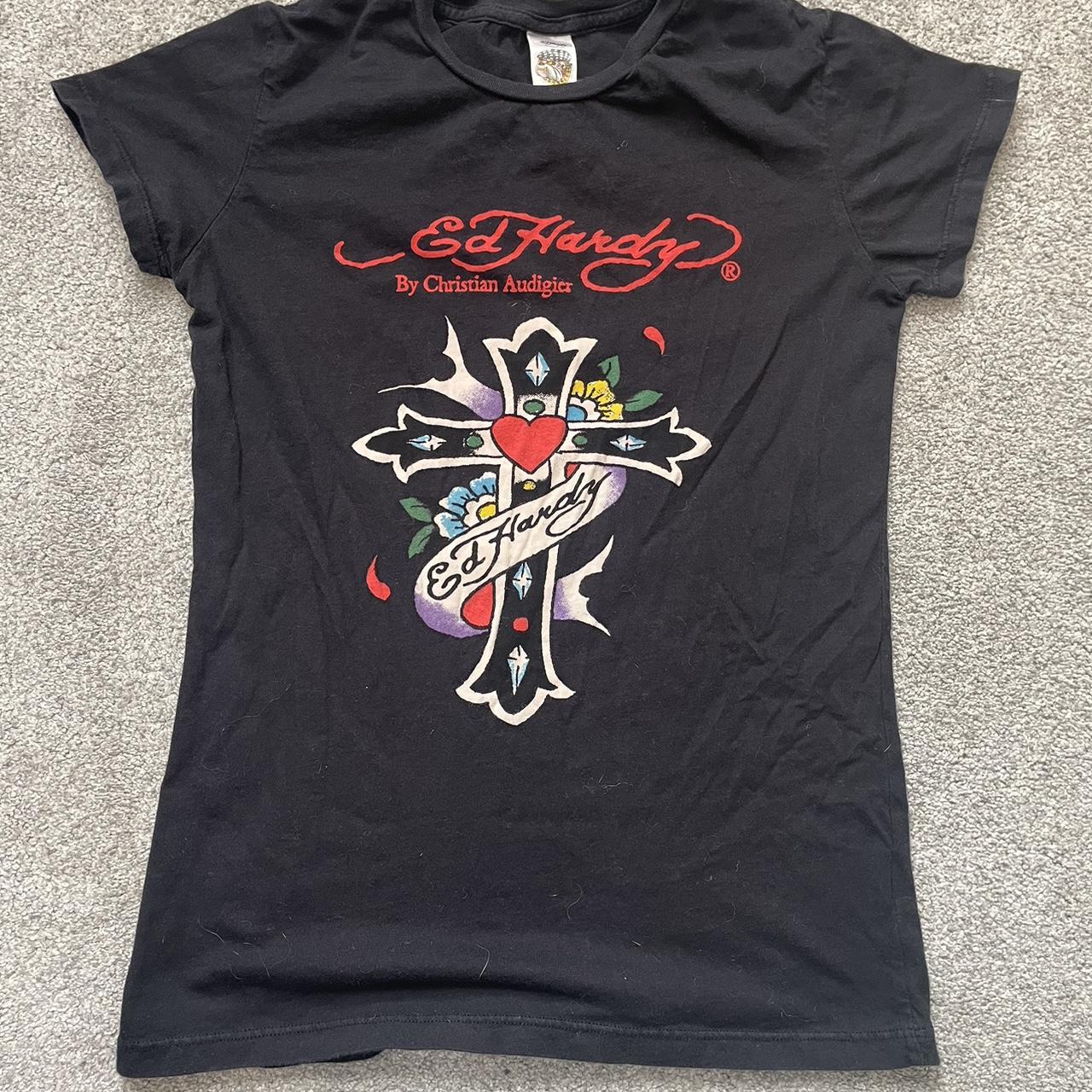 Ed Hardy Women's Black and Red T-shirt | Depop