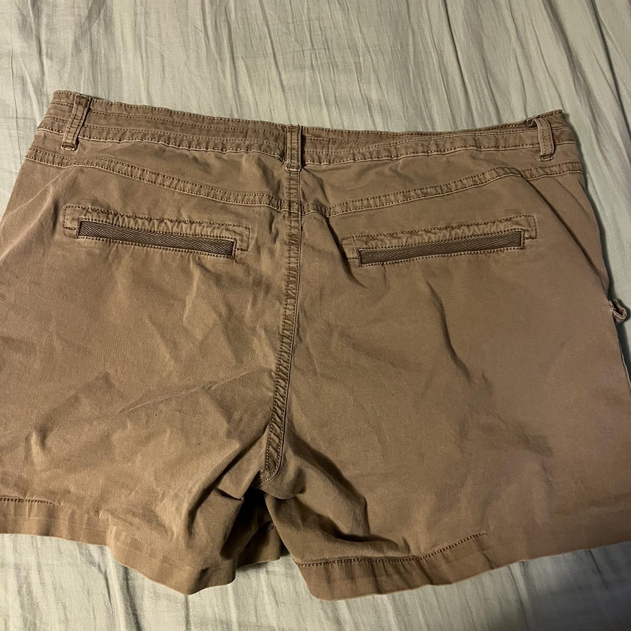 Women's Tan Shorts | Depop