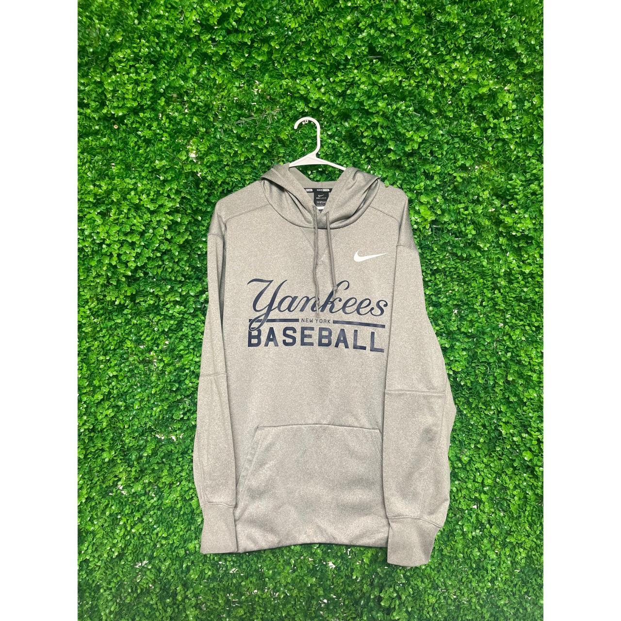 Vintage Yankees hoodie Size L Some fading near - Depop