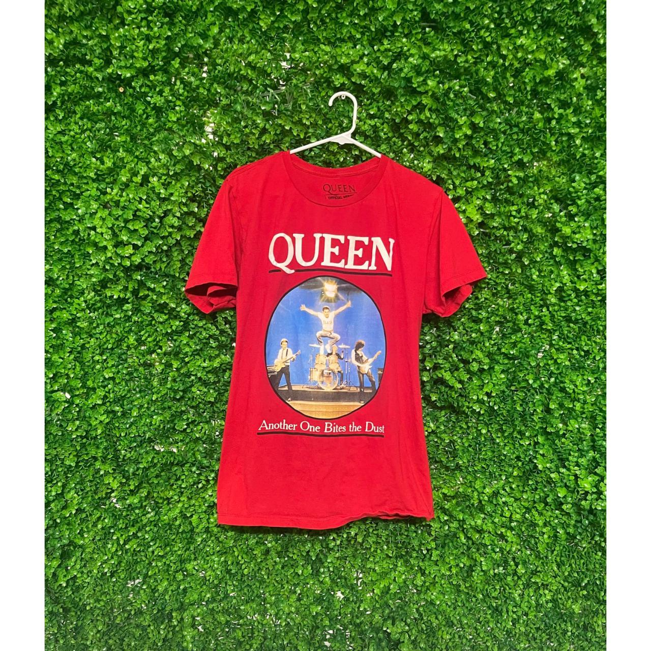 Queen Unisex T-Shirt Another One Bites The Dust (Medium) 