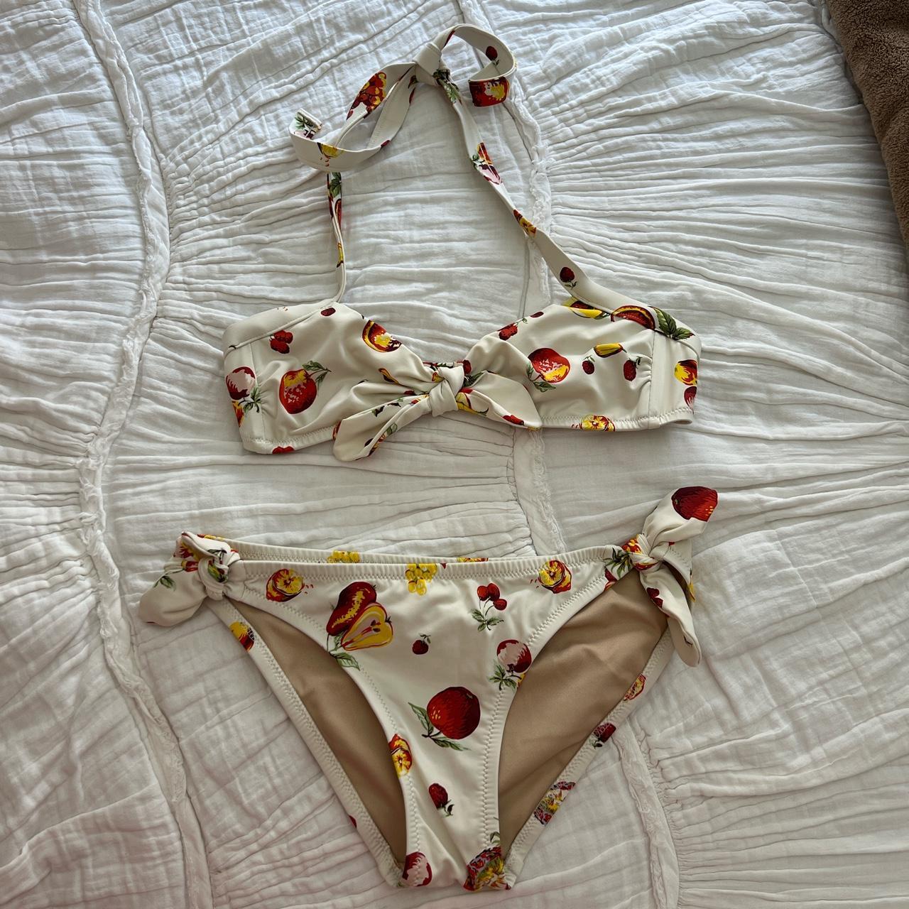 Madewell fruit print bikini swimsuit, size XS,... - Depop