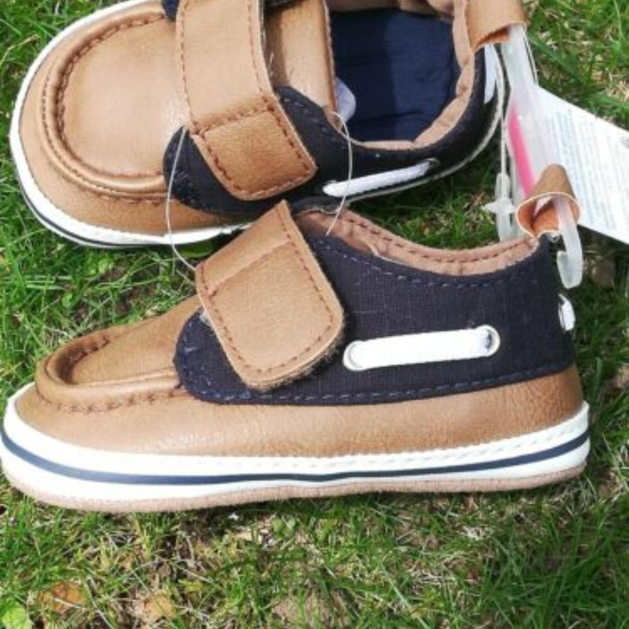 Carters hot sale infant shoes