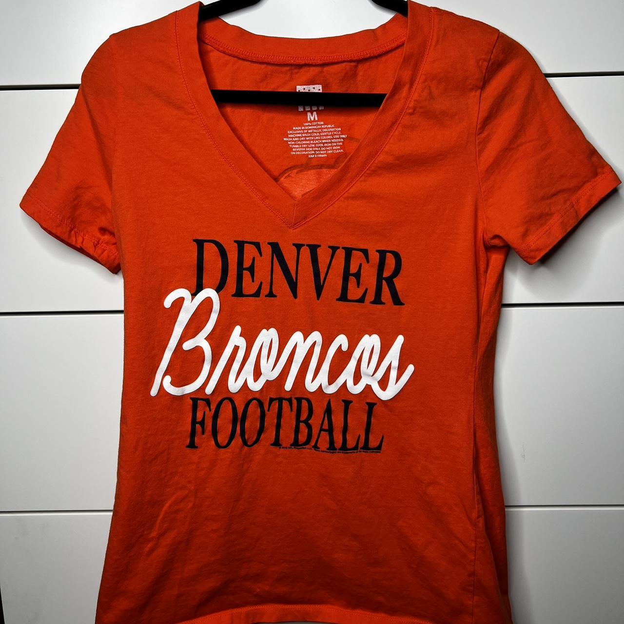 🔸Denver Broncos v-neck t-shirt🔸🏈 I'm not sure why - Depop