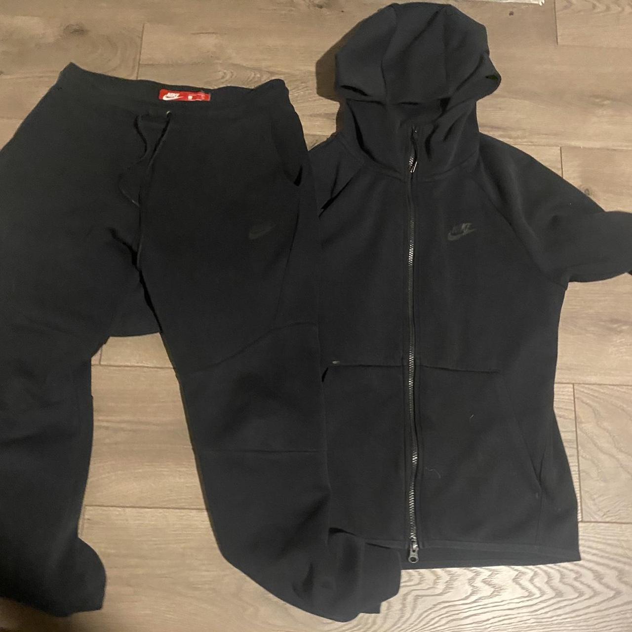 mens black tech fleece