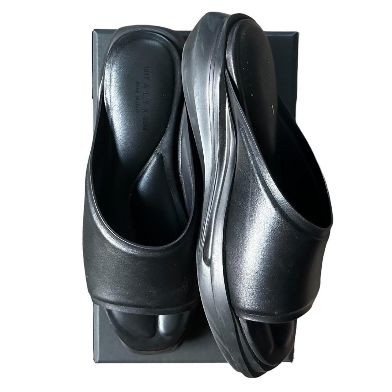1017 ALYX 9SM MONO SLIDE アリクス モノ スライド 1017 ALYX 9SM Mono Chunky Slides | Black | FARFETCH