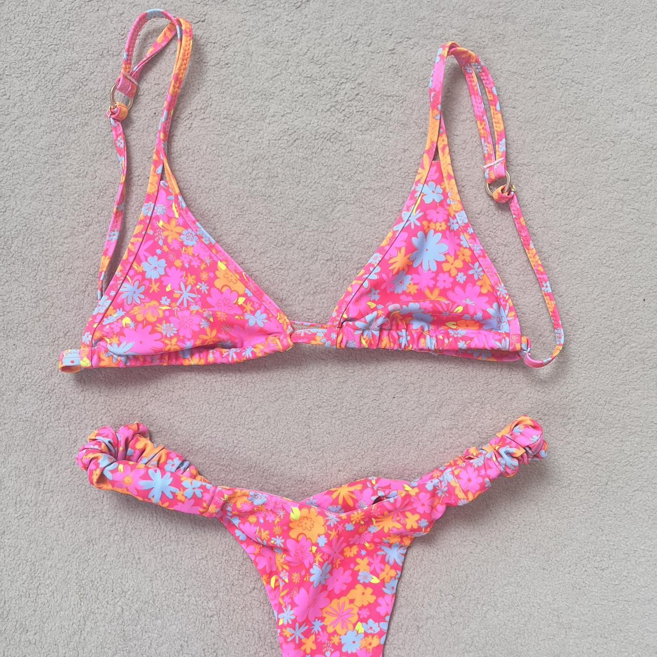 Kulani Kini Raspberry Rose Size M Never worn so... - Depop