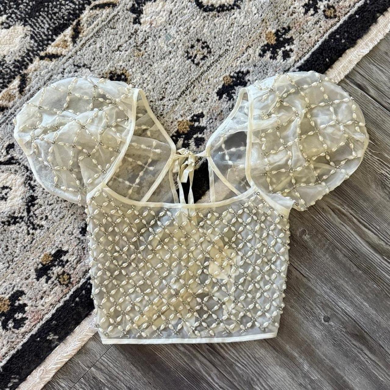 item listed by allthingspinkhoney