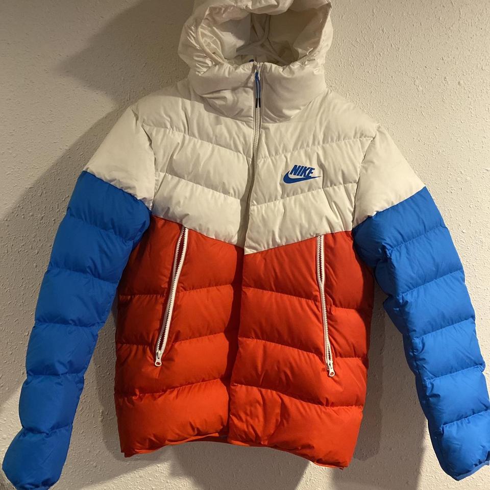 Y2K Nike Puffer Jacket Very Good Condition Size L... - Depop