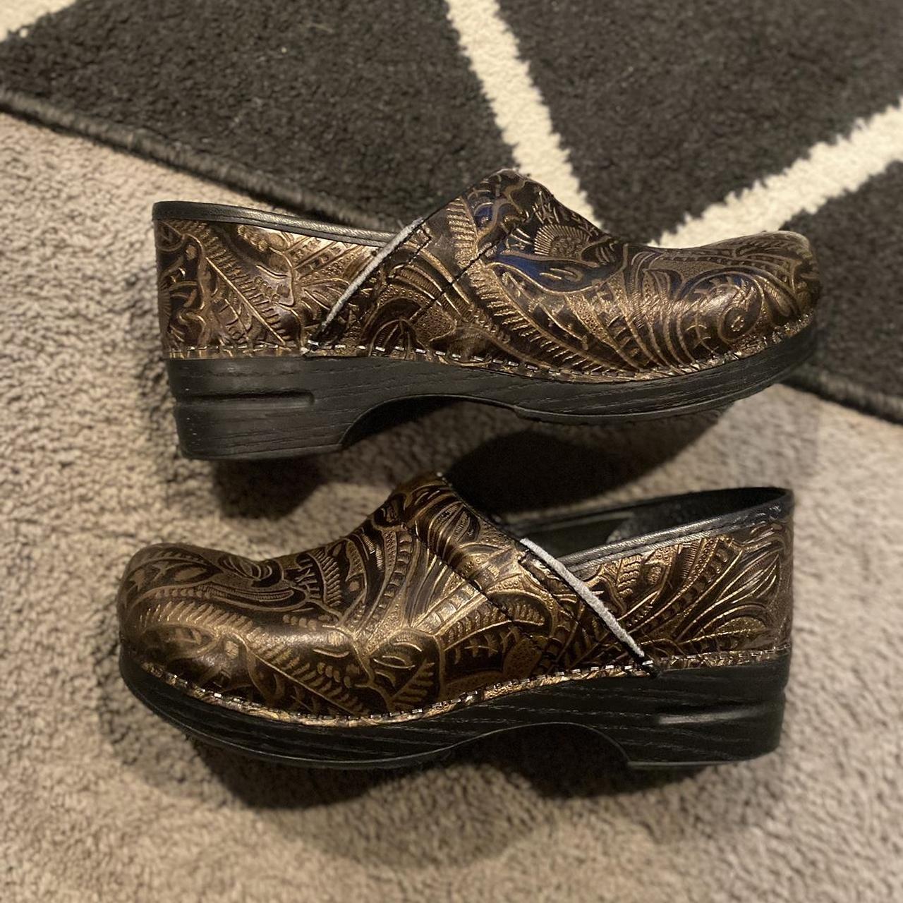 Dansko brown cheap tooled clogs