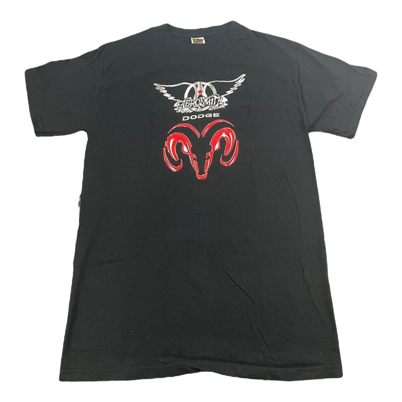 お待たせ! Concert Dodge x Aerosmith 2001 Tee Depop | Measurements ミュージシャン