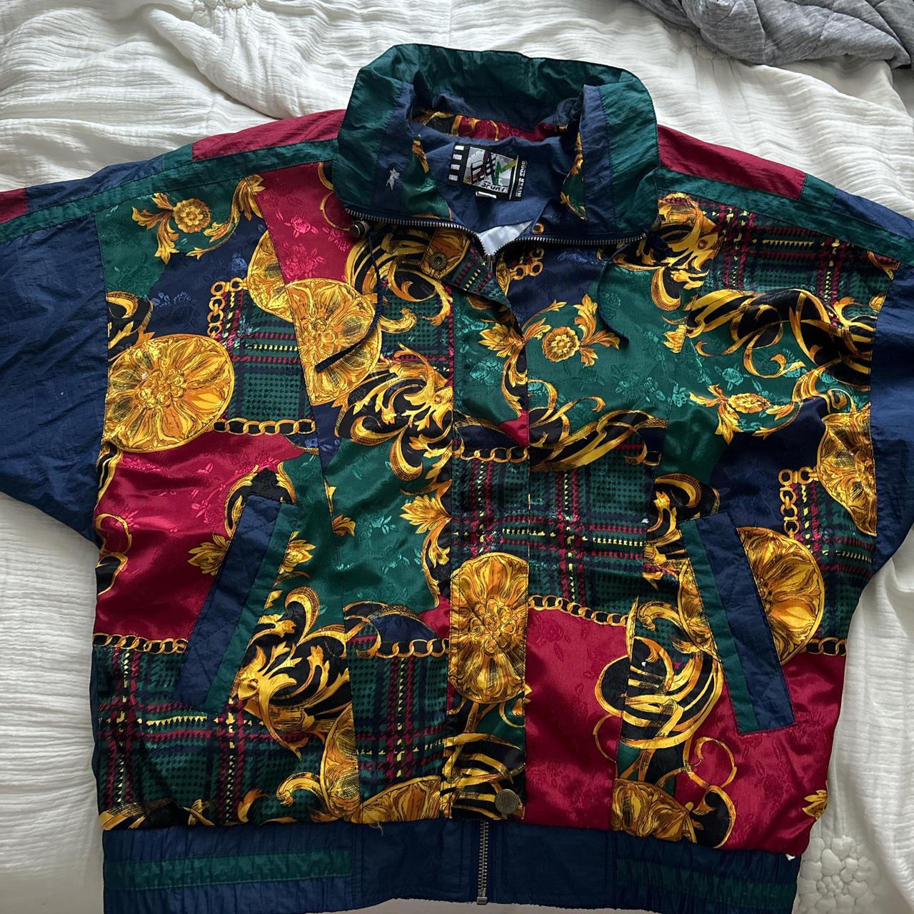 ⭐️VINTAGE 90s PRINT WINDBREAKER⭐️ -size medium -i | Depop