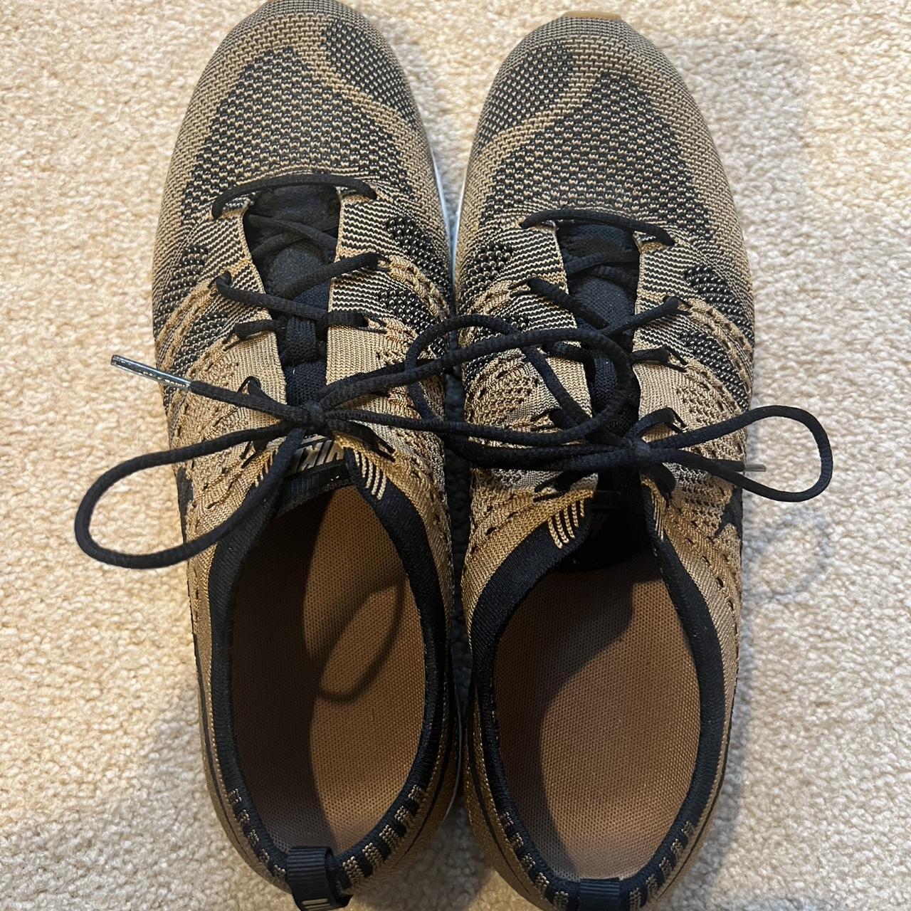 mens nike flyknit trainers