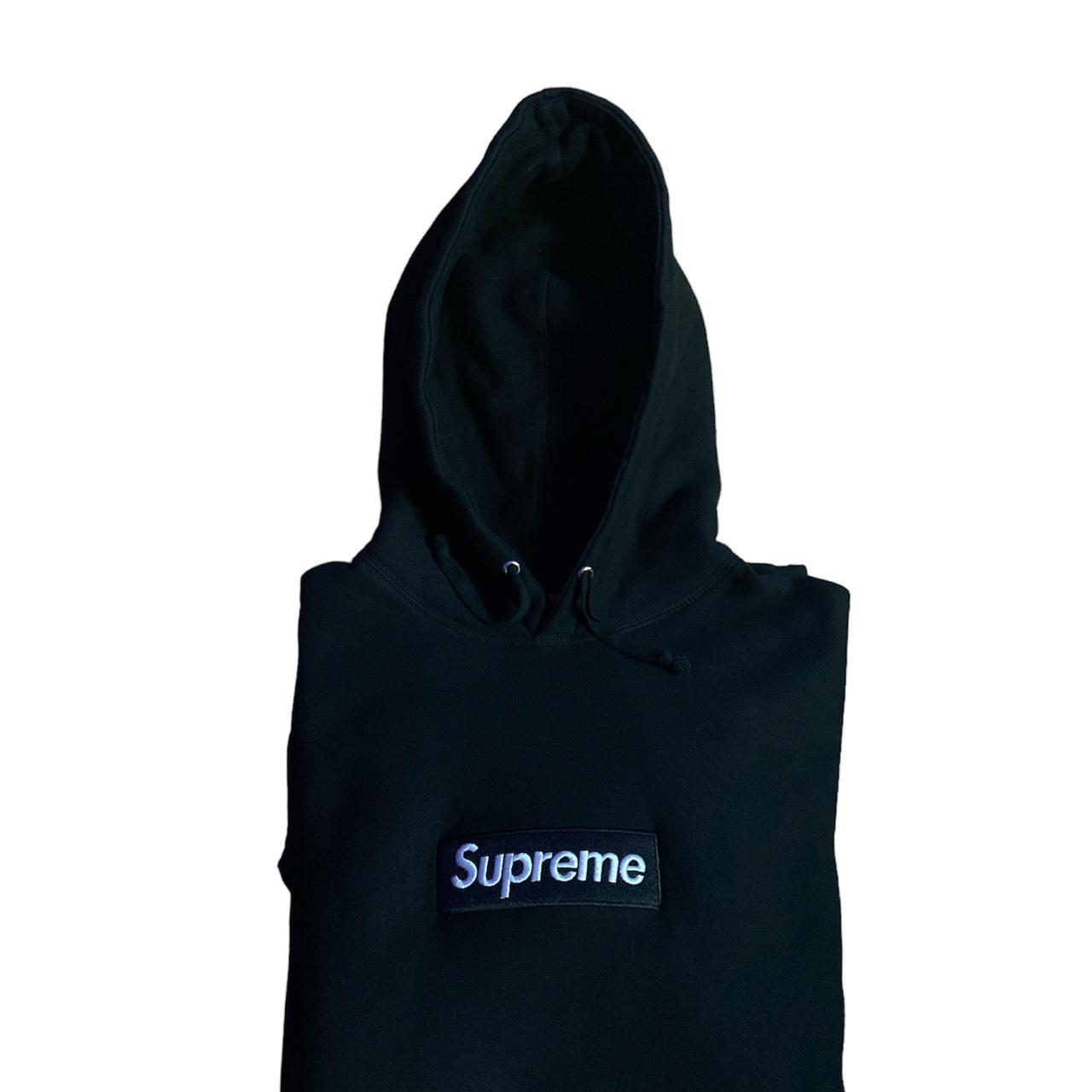 Like New Supreme box logo hoodie(black). Great... - Depop