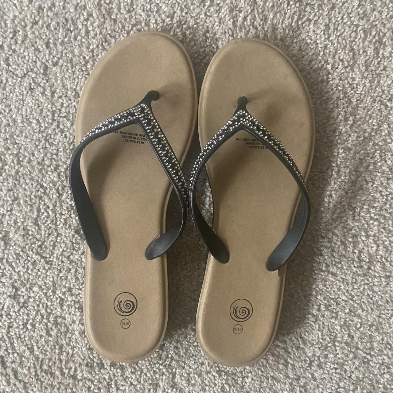 Women’s Beach Sandals/ Flip Flops - Depop