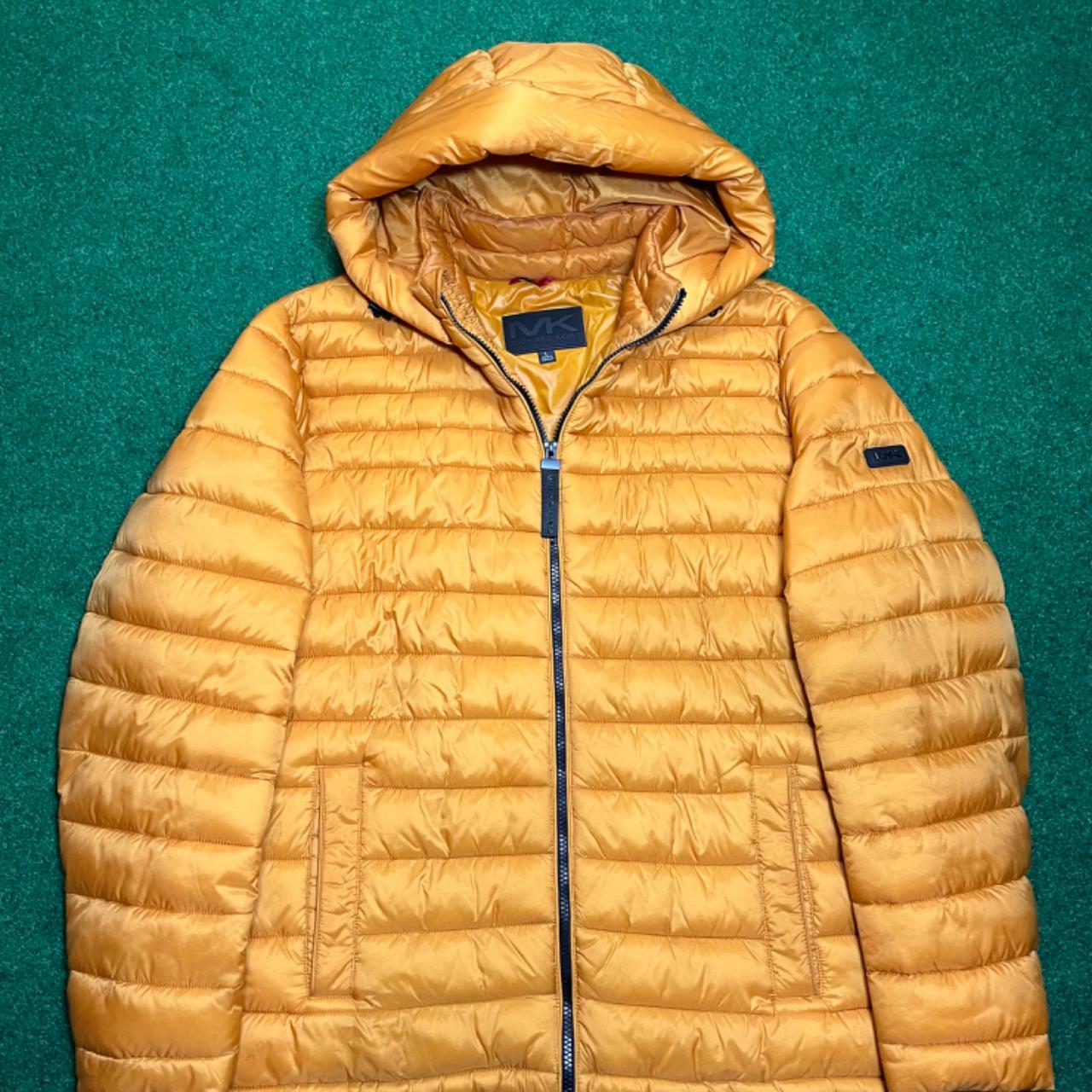 Michael kors deals orange puffer jacket