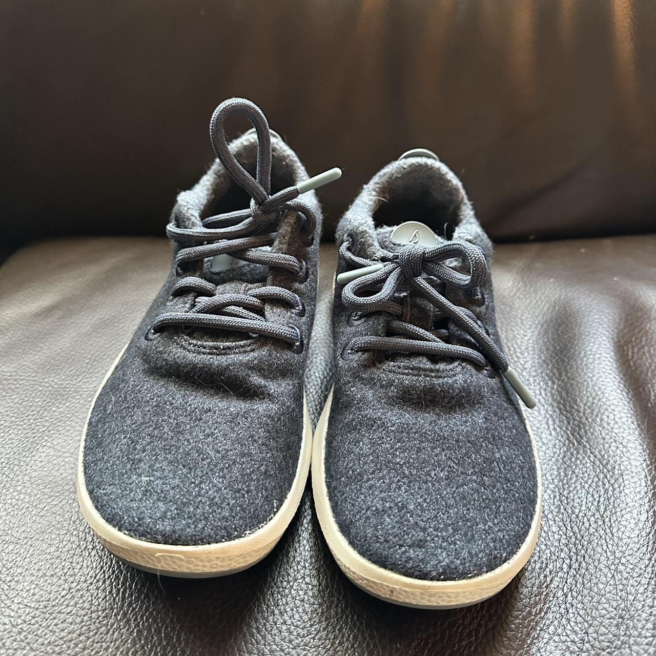 Allbirds Women's Navy Trainers | Depop