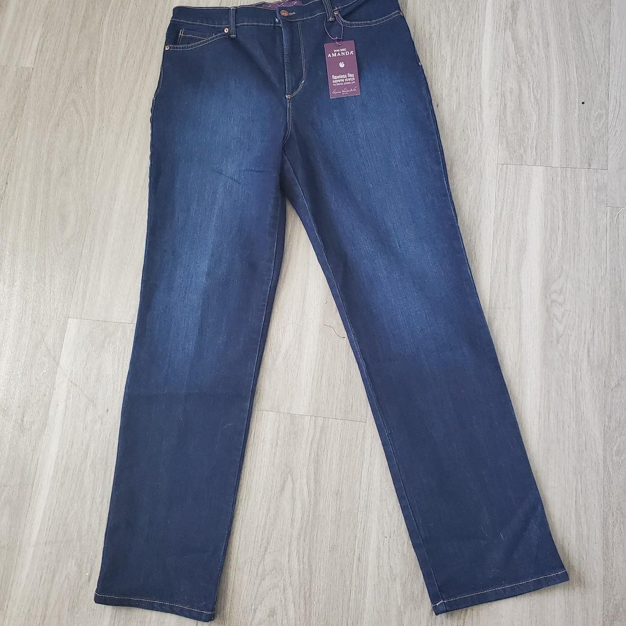 NWT Women's Gloria Vanderbilt Amanda Jeans Size 12 - Depop