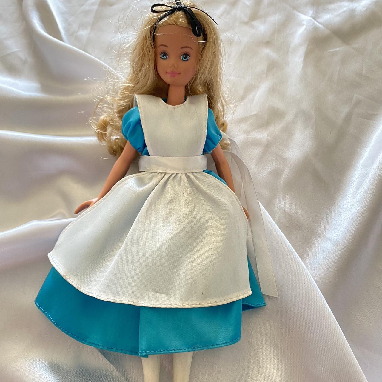 Alice barbie online