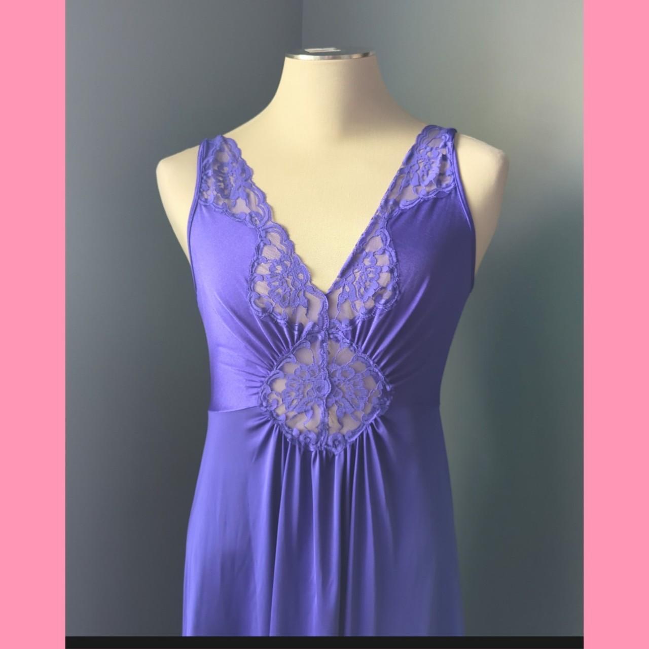 Vanity Fair Women's Purple Nightwear | Depop