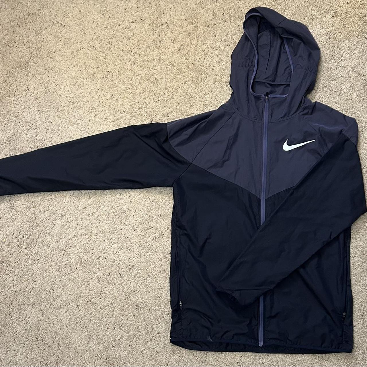 womens blue nike windbreaker